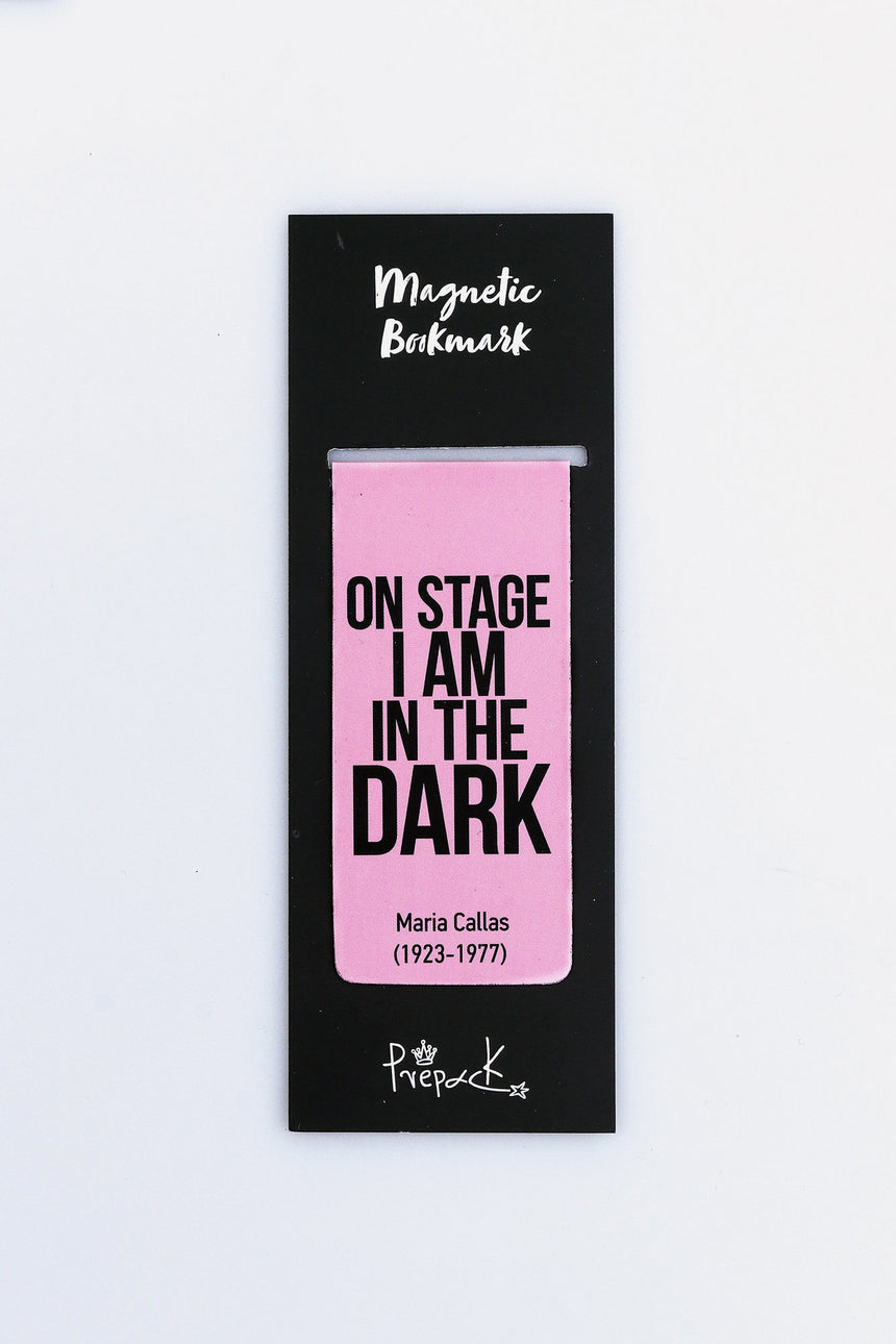 On stage magnetic bookmark