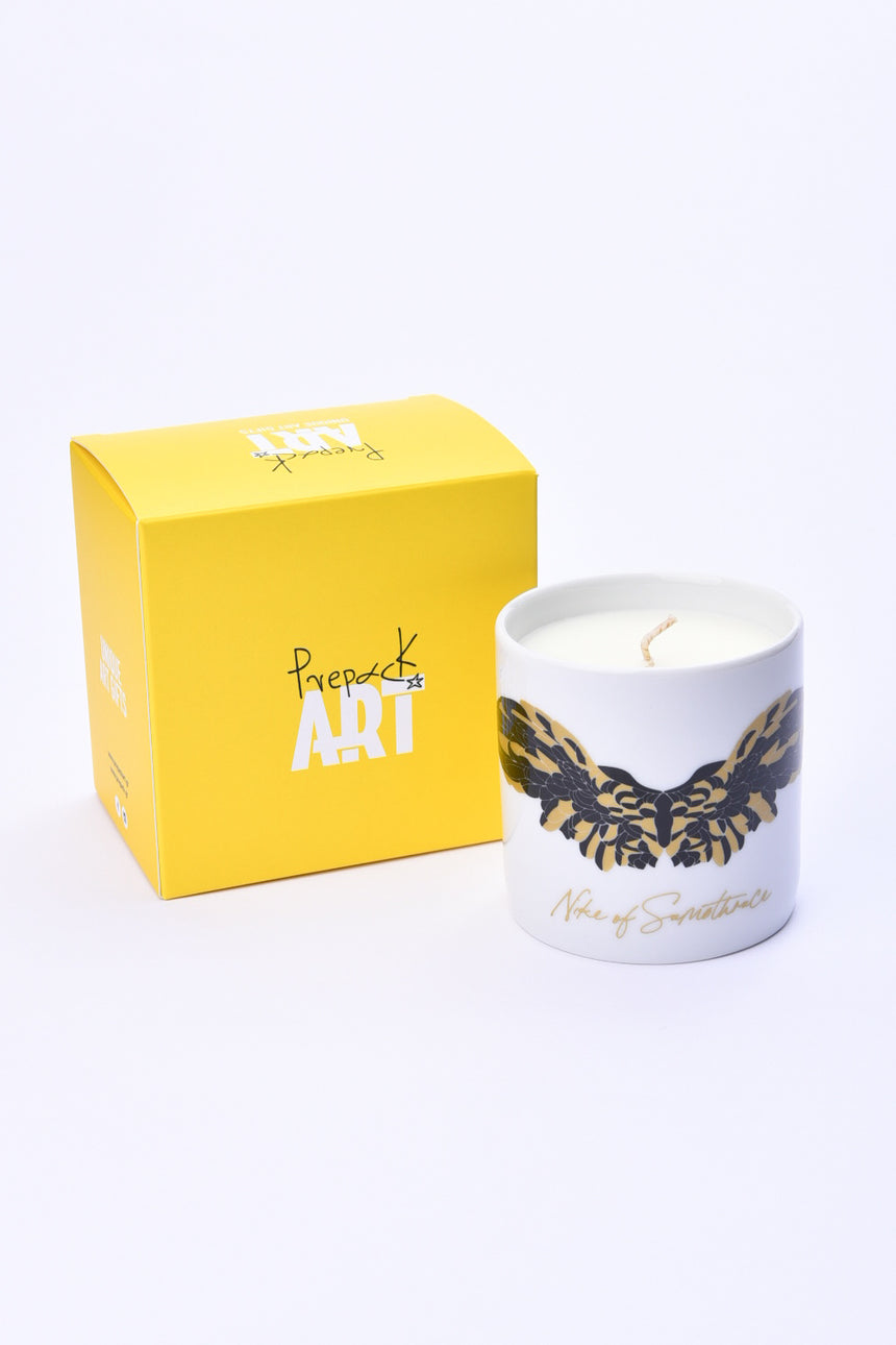Wings candle